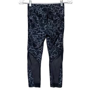Under Armour Compression Heat Gear Black Leggings Capri Mesh Panel Womens XS